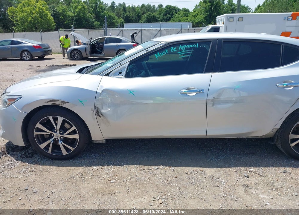 2017 NISSAN MAXIMA 3.5 S VIN: 1N4AA6APXHC417710