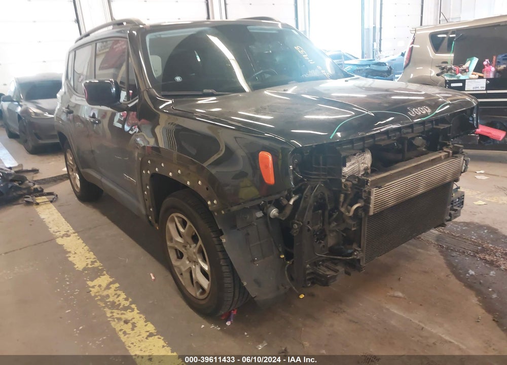 2016 JEEP RENEGADE LATITUDE VIN: ZACCJABT3GPD83850