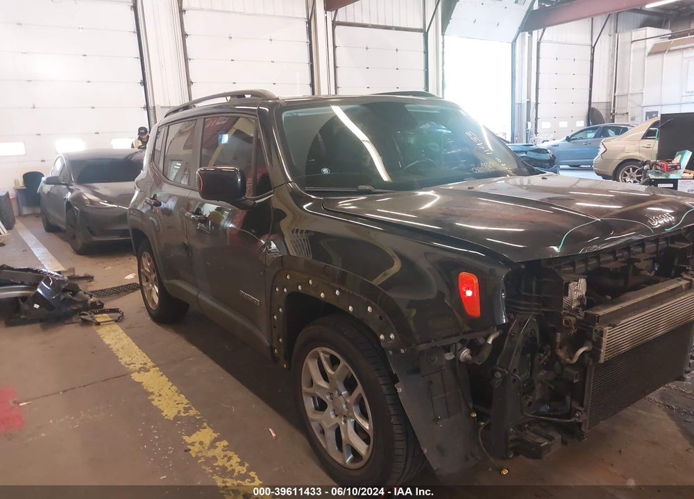 2016 JEEP RENEGADE LATITUDE VIN: ZACCJABT3GPD83850