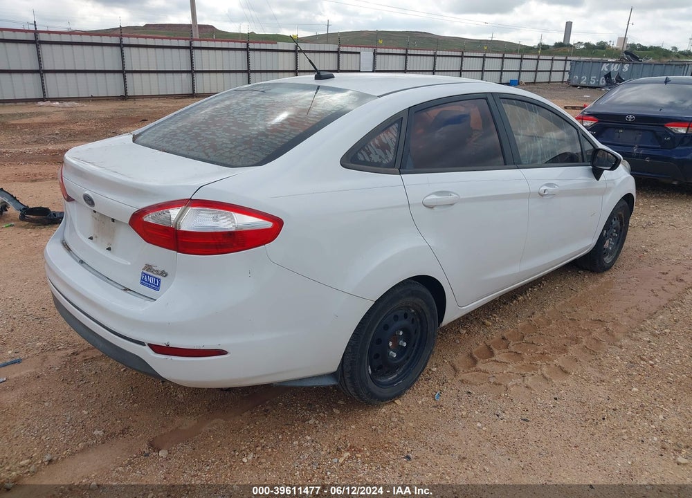 2015 FORD FIESTA S VIN: 3FADP4AJ0FM121019