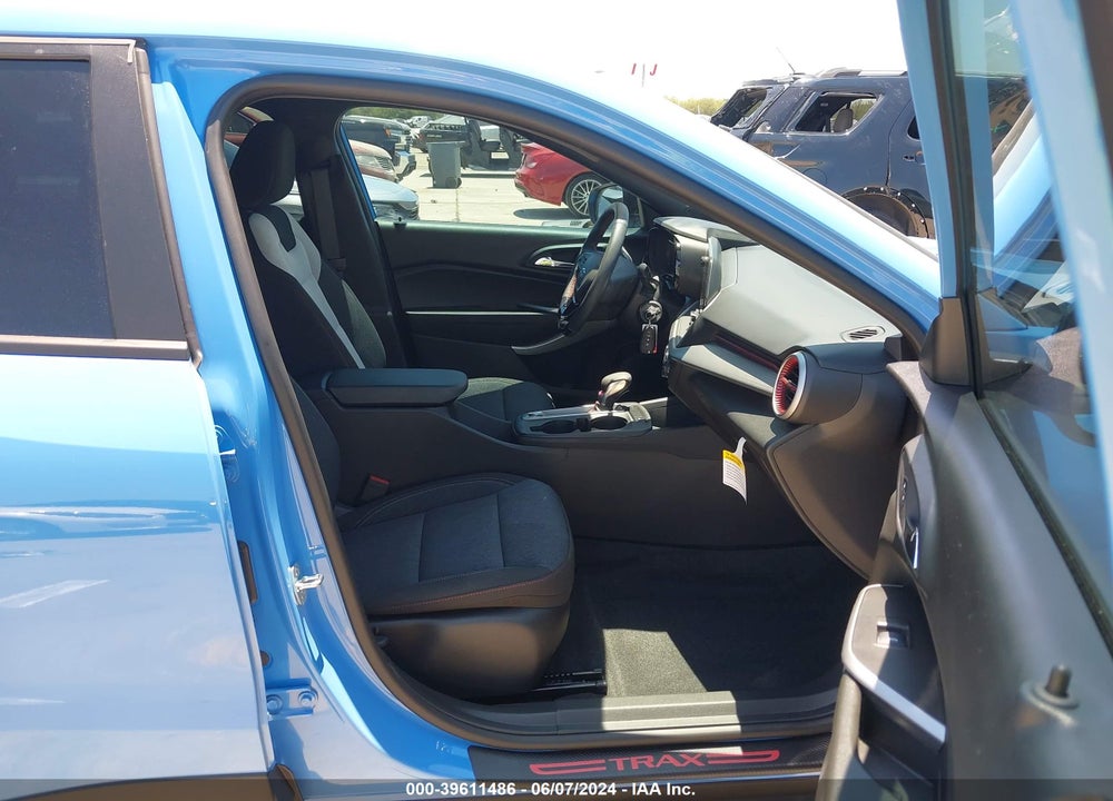 2024 CHEVROLET TRAX FWD 1RS VIN: KL77LGE25RC049583