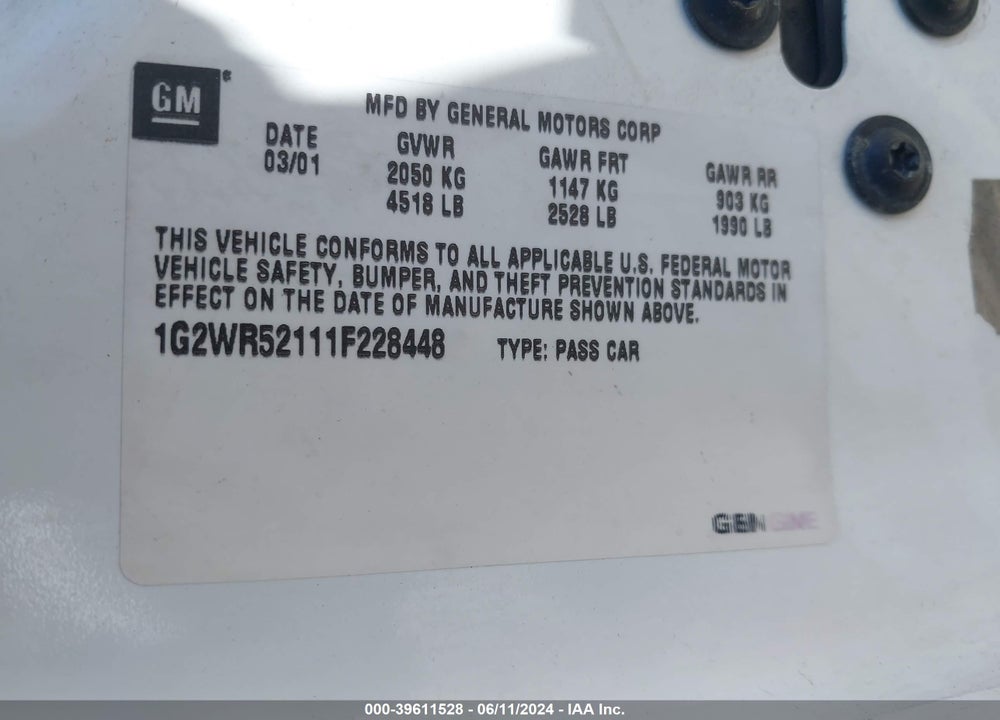 2001 PONTIAC GRAND PRIX GTP VIN: 1G2WR52111F228448
