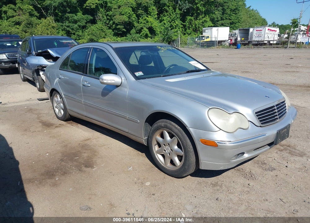 2004 MERCEDES-BENZ C 240 4MATIC VIN: WDBRF81J94F456575