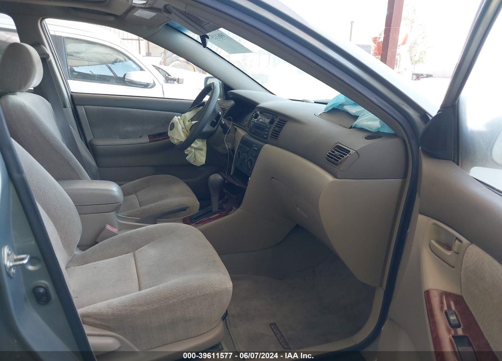 2003 TOYOTA COROLLA LE VIN: 2T1BR32E33C116005