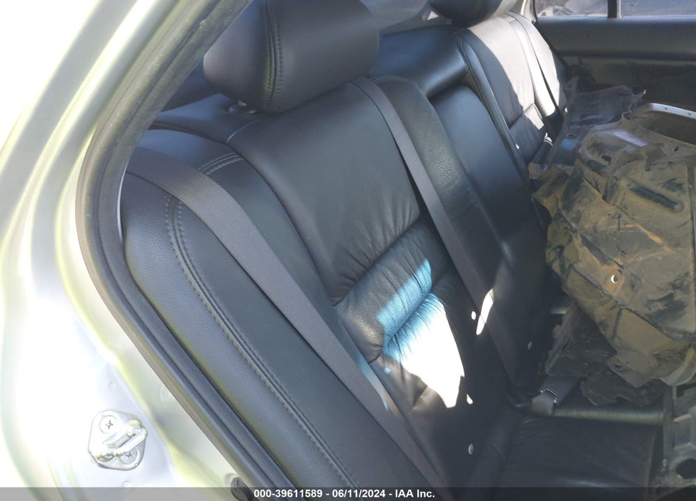 2005 HONDA ACCORD VIN: 1HGCM56785A113670