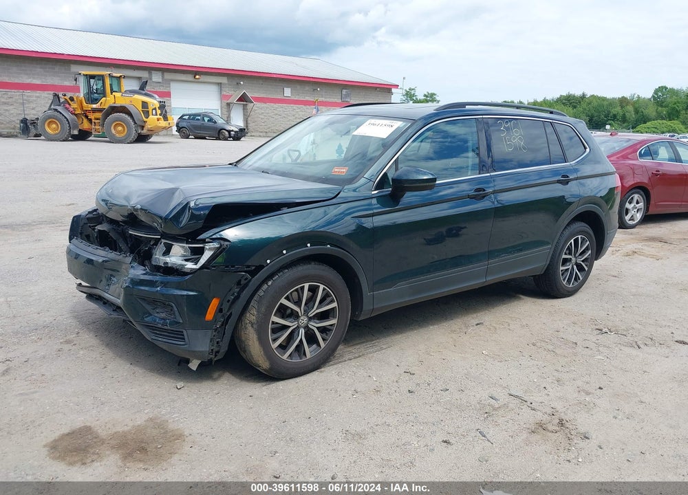 2019 VOLKSWAGEN TIGUAN VIN: 3VV2B7AX9KM064868