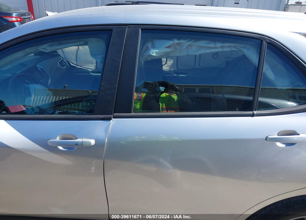 2021 CHEVROLET EQUINOX FWD LS VIN: 3GNAXHEV5MS108770