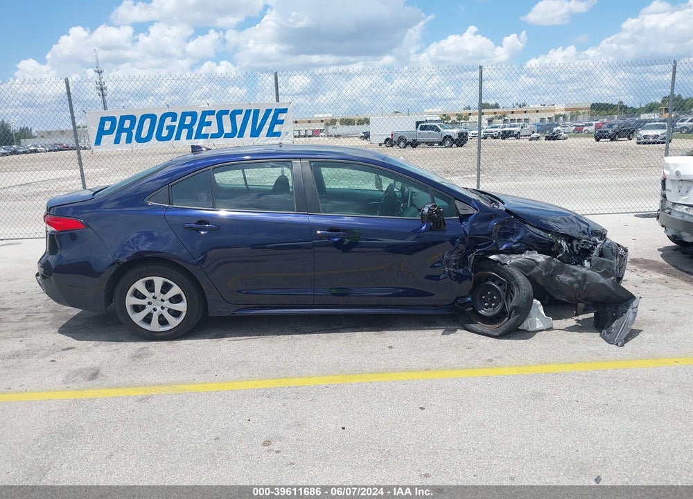 2020 TOYOTA COROLLA LE VIN: 5YFEPRAE3LP105948