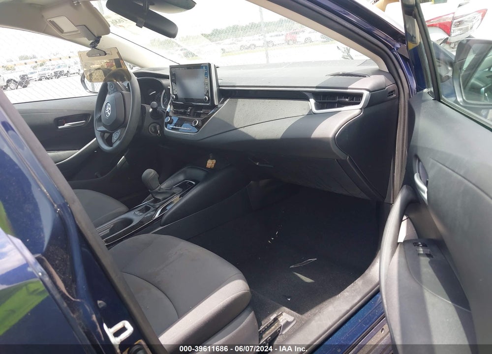 2020 TOYOTA COROLLA LE VIN: 5YFEPRAE3LP105948