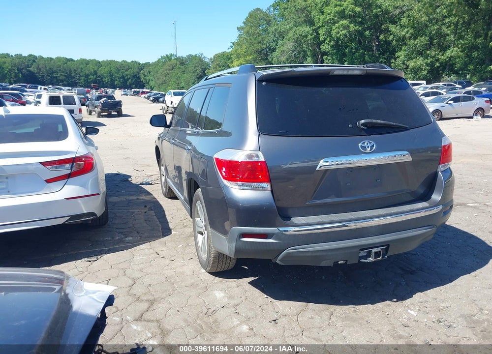 2011 TOYOTA HIGHLANDER LIMITED V6 VIN: 5TDYK3EH7BS024602