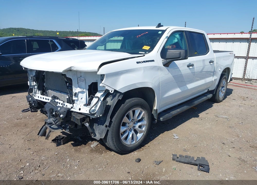 2022 CHEVROLET SILVERADO 1500 4WD SHORT BED CUSTOM VIN: 1GCPDBEK4NZ550264
