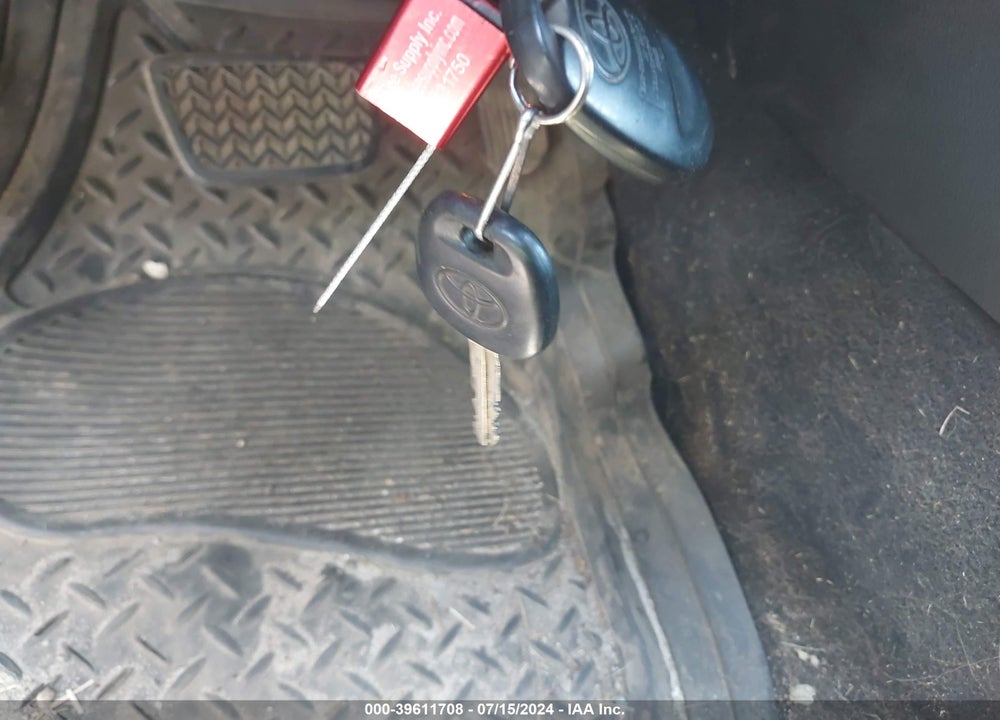 2008 TOYOTA TUNDRA SR5 5.7L V8 VIN: 5TBBV54178S499486
