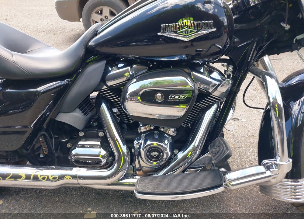 2019 HARLEY-DAVIDSON FLHR VIN: 1HD1FBC10KB623966