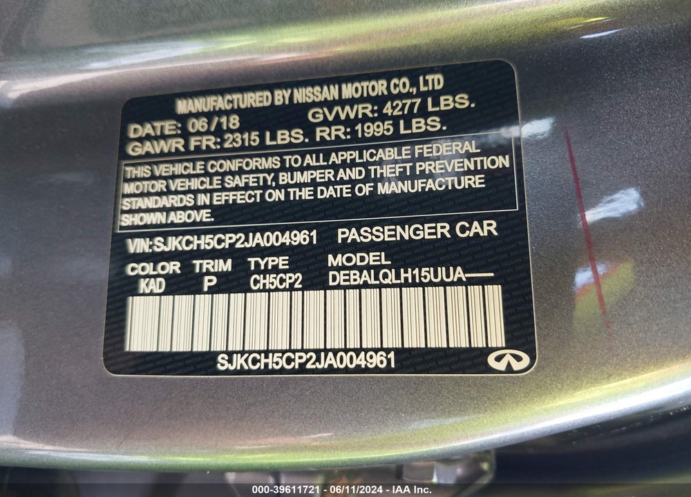 2018 INFINITI QX30 LUXE VIN: SJKCH5CP2JA004961