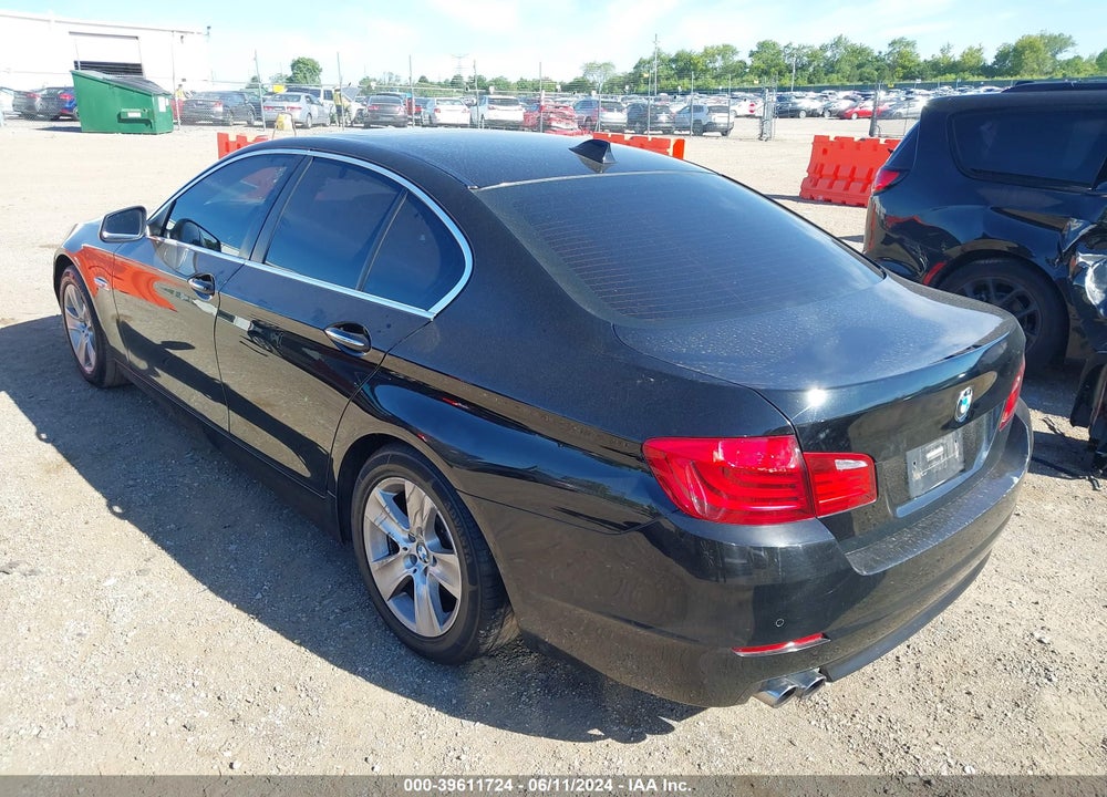 2011 BMW 528I VIN: WBAFR1C56BC742186