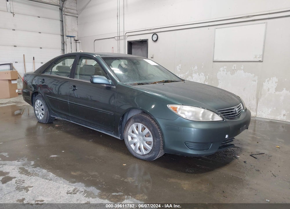 2005 TOYOTA CAMRY LE VIN: JTDBE32K850311404