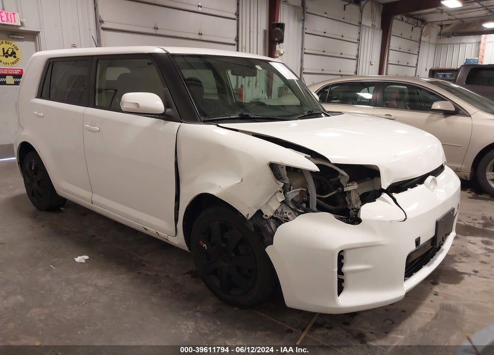 2015 SCION XB VIN: JTLZE4FE5FJ079367