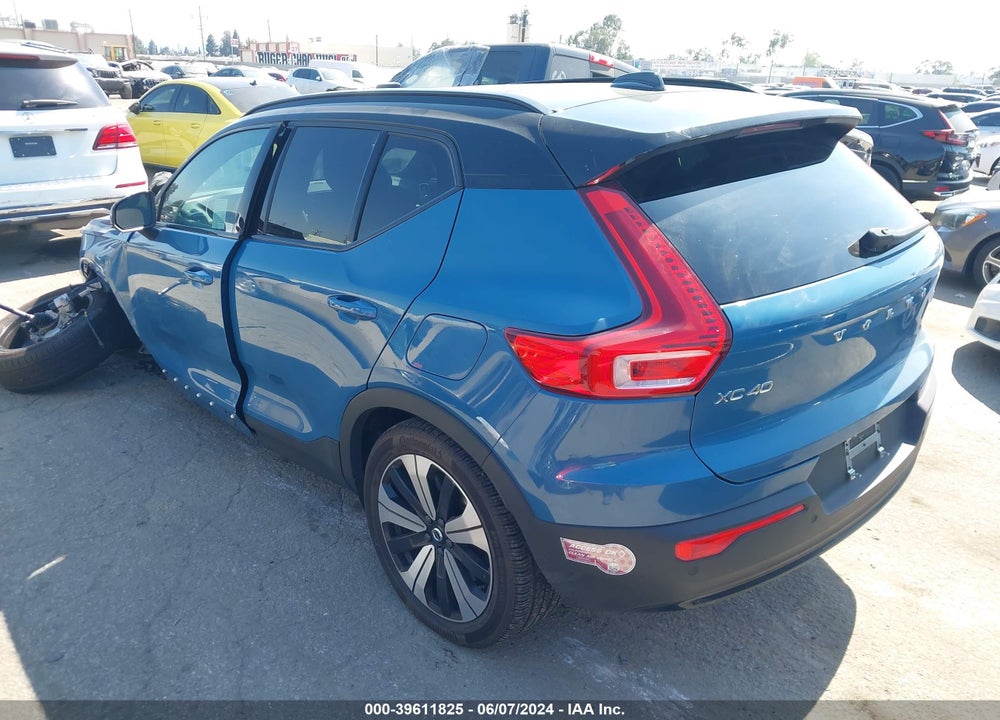 2023 VOLVO XC40 RECHARGE PURE ELECTRIC TWIN PLUS VIN: YV4ED3UL7P2029460