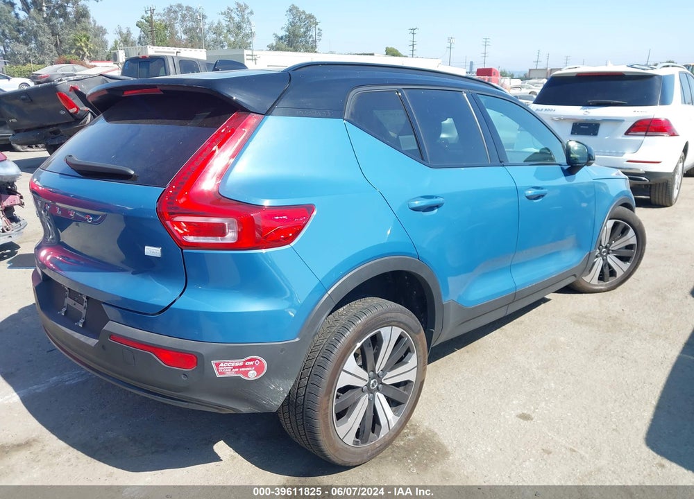 2023 VOLVO XC40 RECHARGE PURE ELECTRIC TWIN PLUS VIN: YV4ED3UL7P2029460
