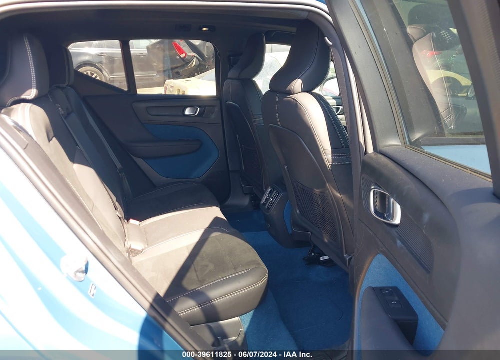 2023 VOLVO XC40 RECHARGE PURE ELECTRIC TWIN PLUS VIN: YV4ED3UL7P2029460