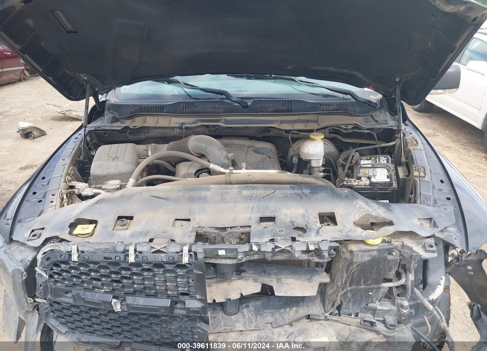 2019 RAM 1500 CLASSIC VIN: 1C6RR7LTXKS569772