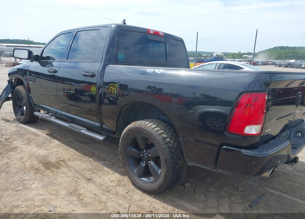 2019 RAM 1500 CLASSIC VIN: 1C6RR7LTXKS569772