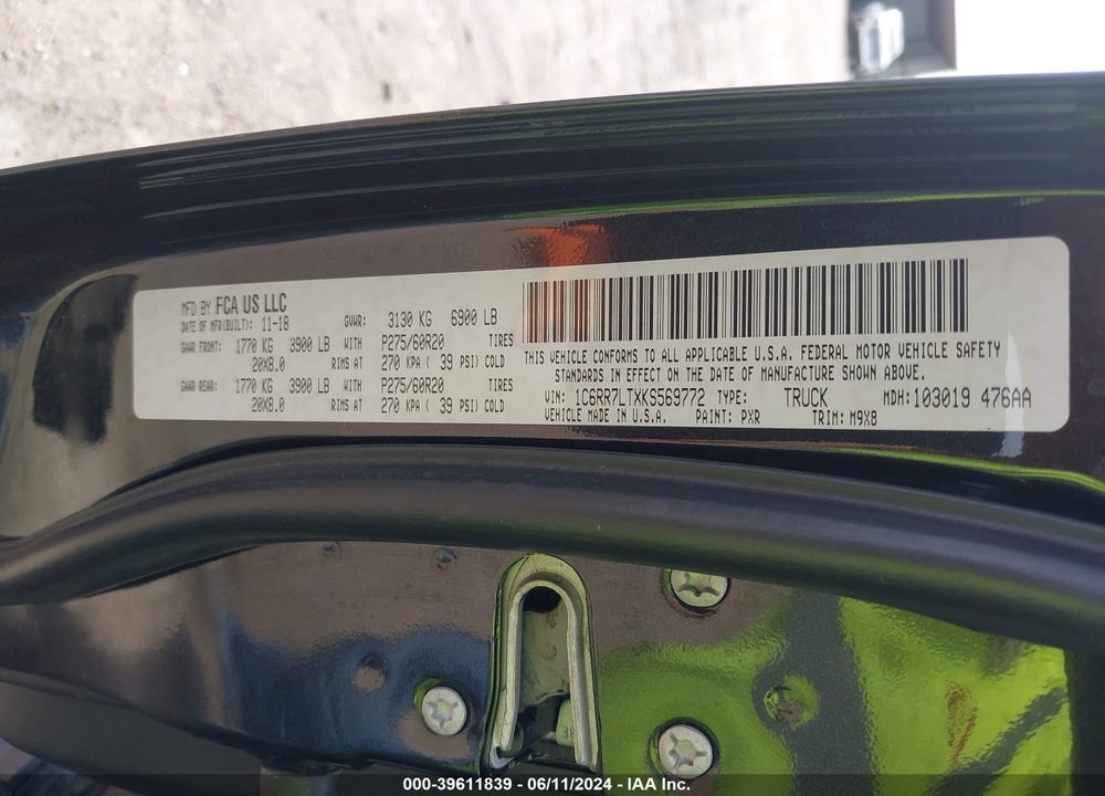 2019 RAM 1500 CLASSIC VIN: 1C6RR7LTXKS569772