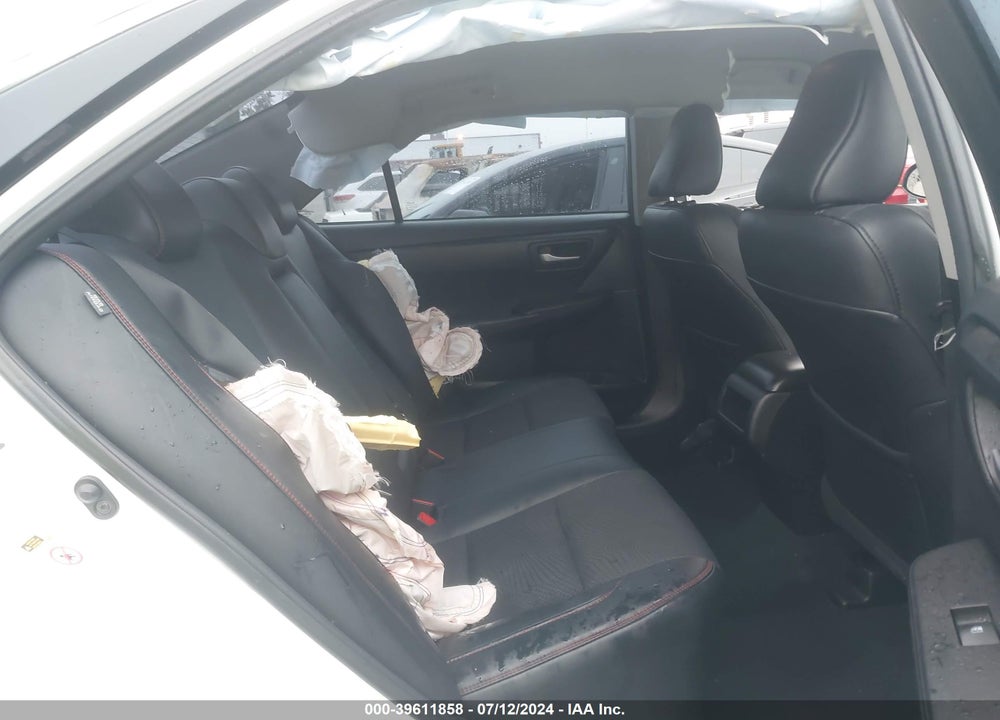 2016 TOYOTA CAMRY SE VIN: 4T1BF1FK3GU120864