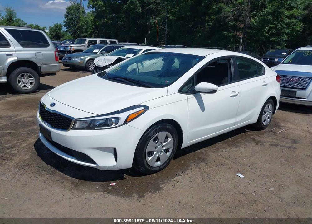 2017 KIA FORTE LX VIN: 3KPFK4A75HE037541