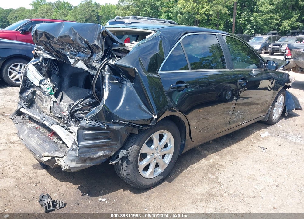 2011 TOYOTA CAMRY LE VIN: 4T1BF3EKXBU175138