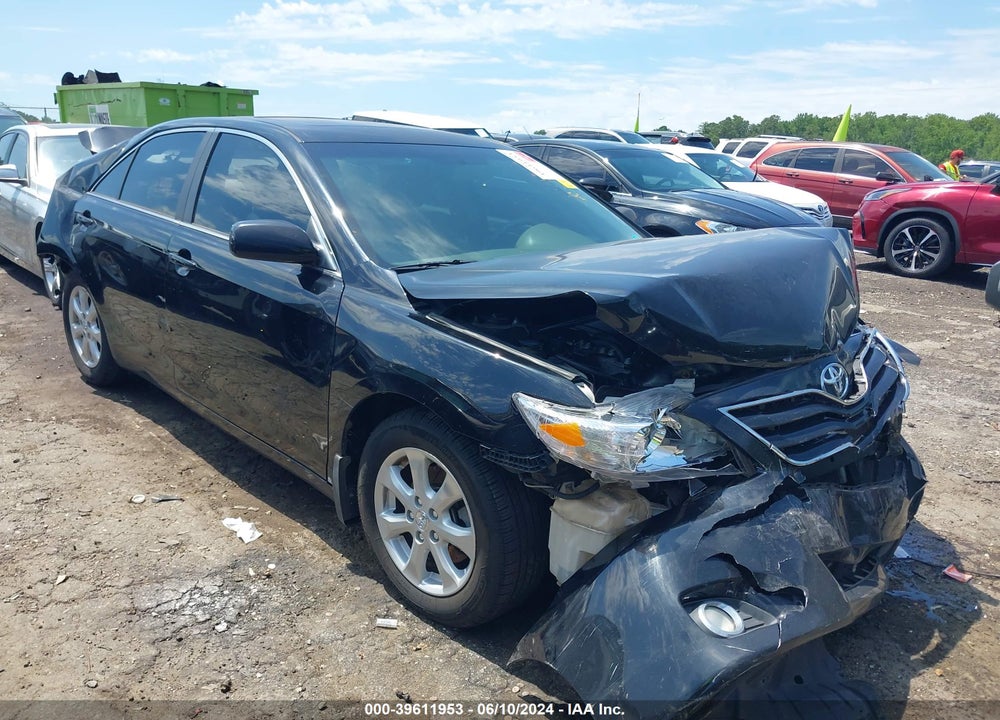 2011 TOYOTA CAMRY LE VIN: 4T1BF3EKXBU175138