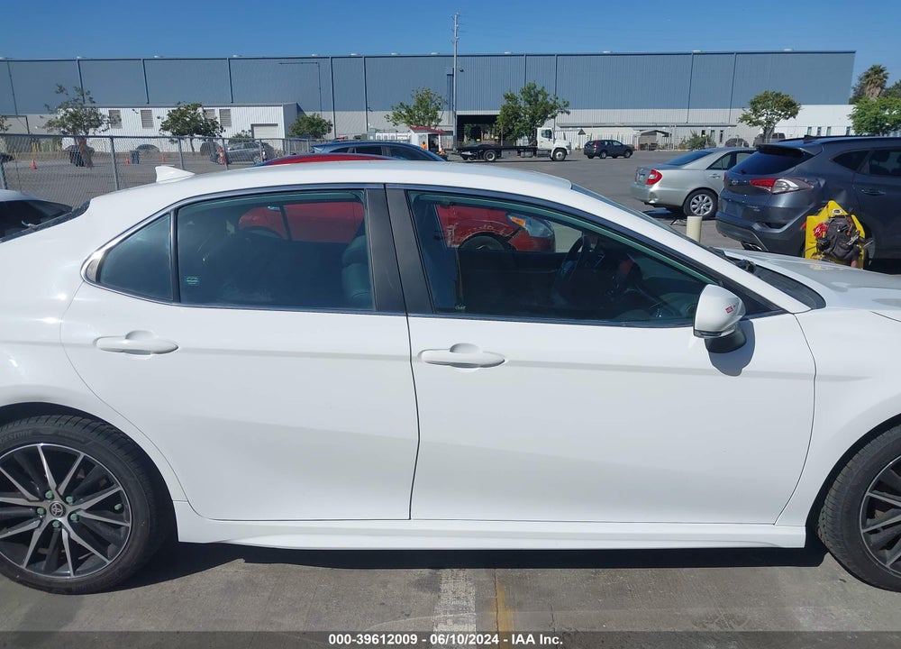 2021 TOYOTA CAMRY SE VIN: 4T1T11AK2MU512949