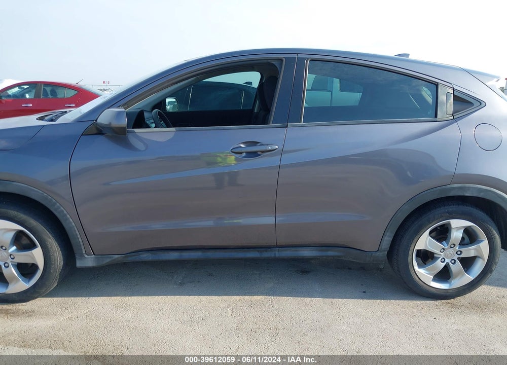 2017 HONDA HR-V LX VIN: 3CZRU5H36HM713141