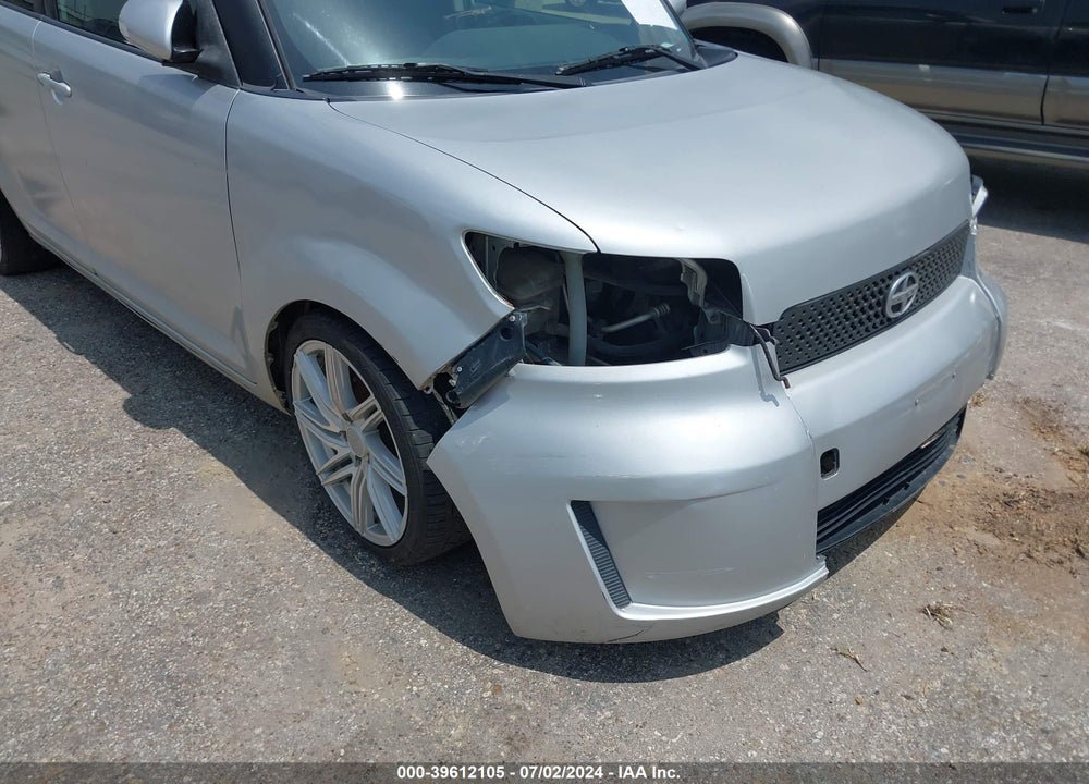 2008 SCION XB VIN: JTLKE50E681023327