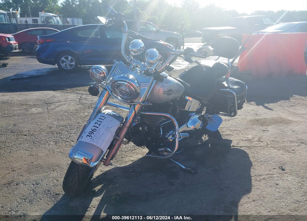 2005 HARLEY-DAVIDSON FLSTC VIN: 1HD1BJY175Y032307
