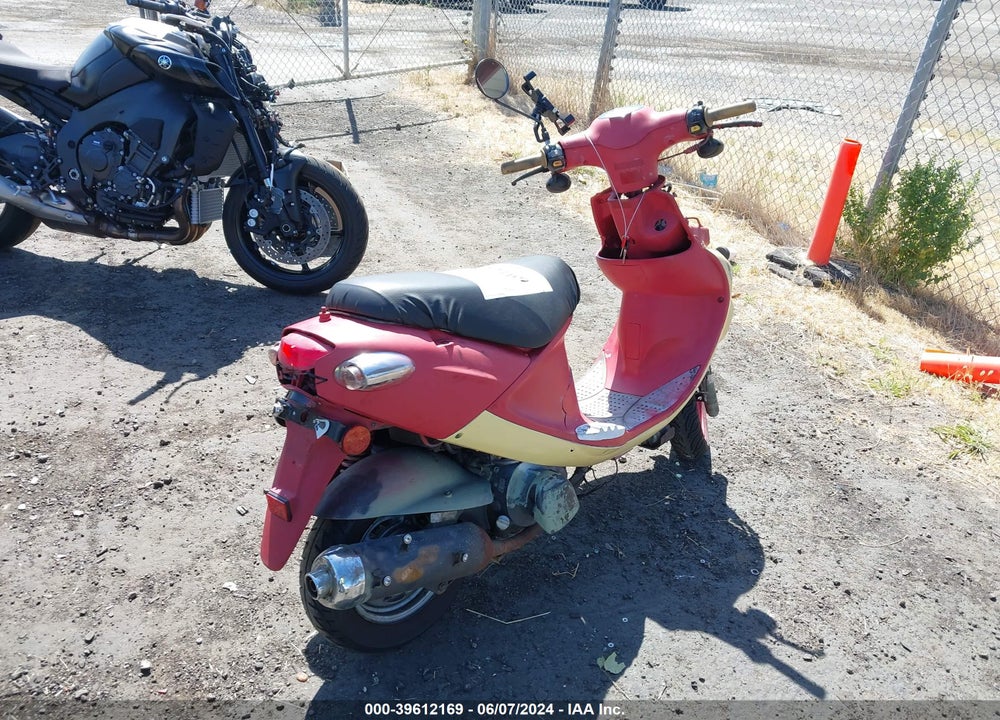 2013 GENUINE SCOOTER CO. BUDDY 170I VIN: RFVPAC908D1001967