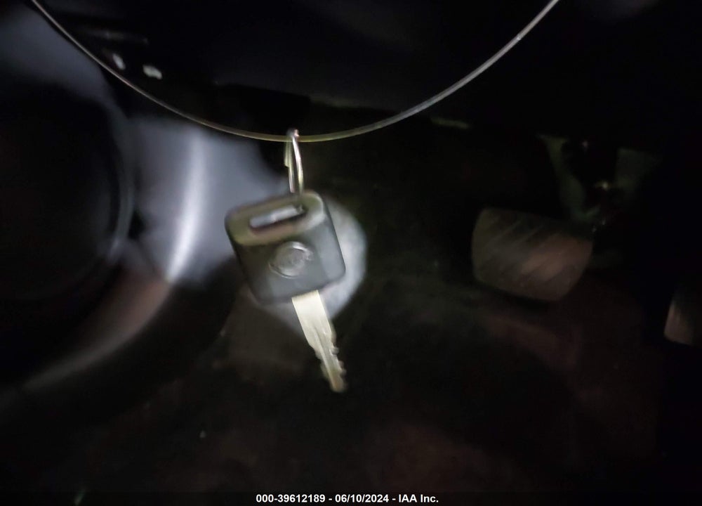 2019 NISSAN VERSA 1.6 S+ VIN: 3N1CN7AP7KL813105