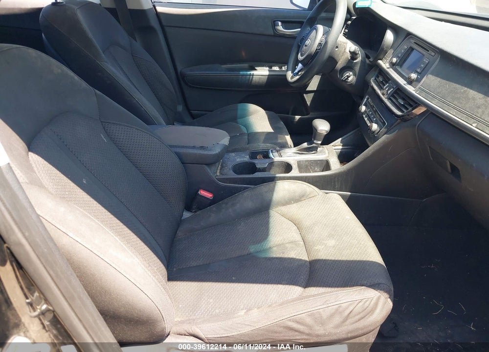 2016 KIA OPTIMA LX VIN: 5XXGT4L32GG088531