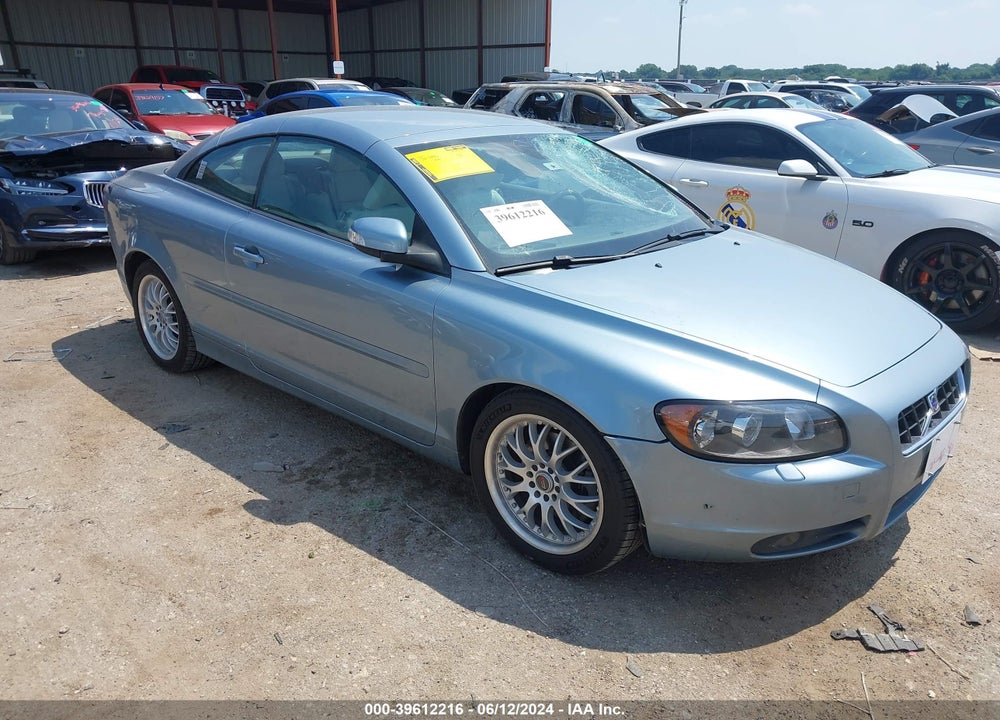 2008 VOLVO C70 T5 VIN: YV1MC67218J040476