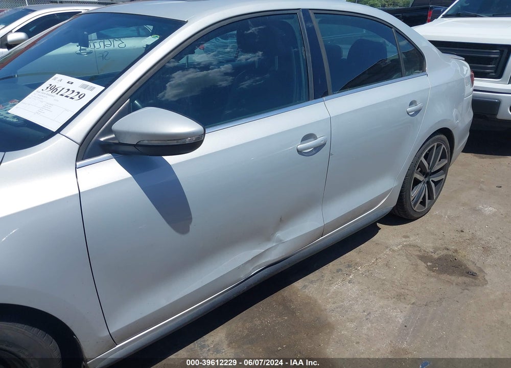 2012 VOLKSWAGEN JETTA GLI AUTOBAHN W/NAV VIN: 3VW5A7AJ8CM124096