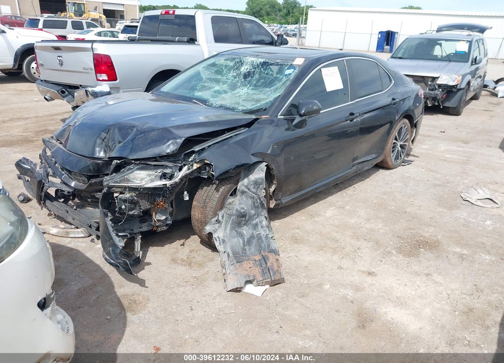 2019 TOYOTA CAMRY SE VIN: 4T1B11HK2KU800629