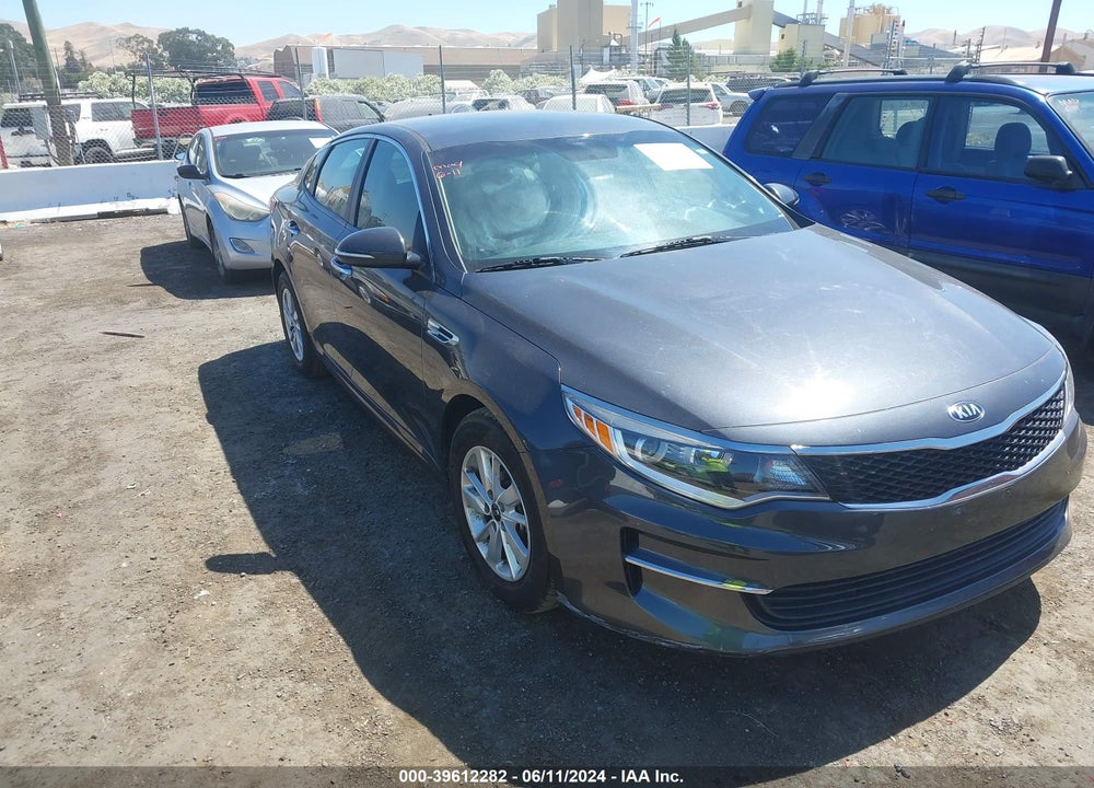 2017 KIA OPTIMA LX VIN: 5XXGT4L3XHG146306