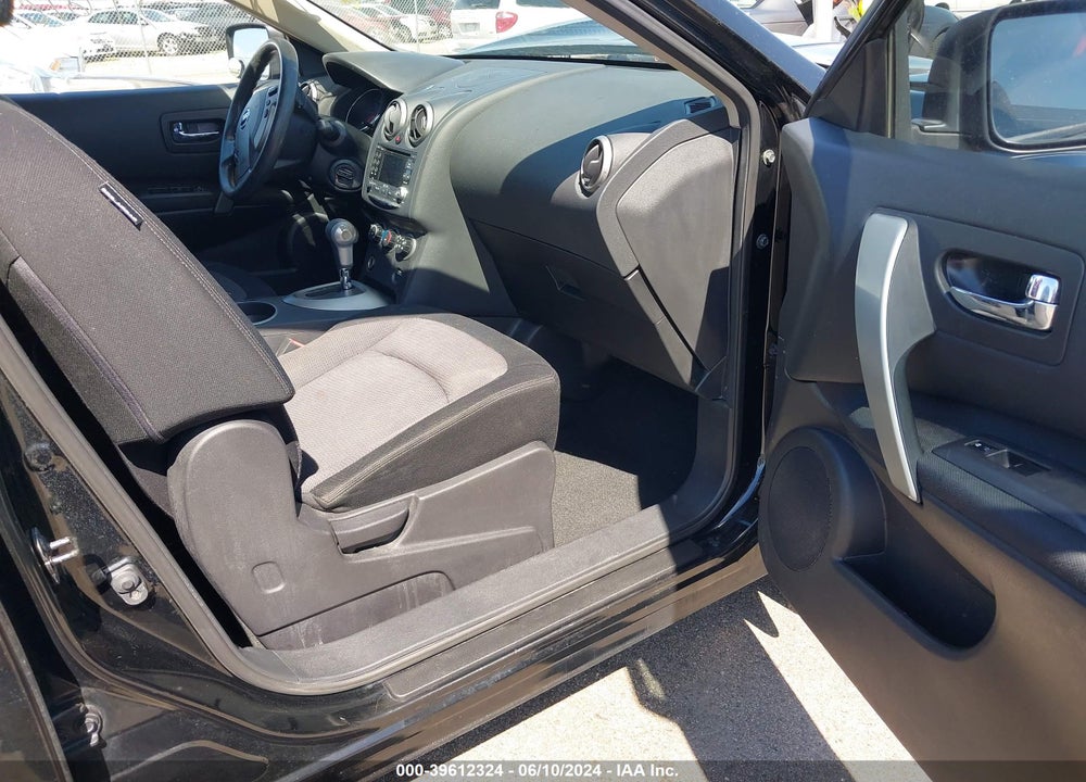 2011 NISSAN ROGUE SV VIN: JN8AS5MV4BW274680