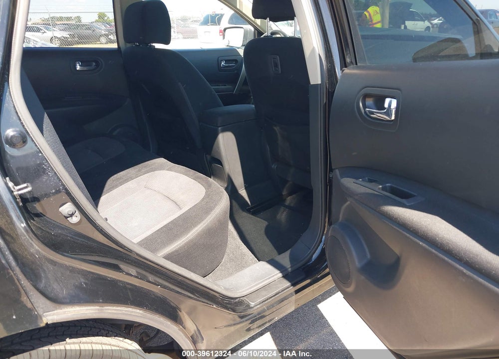 2011 NISSAN ROGUE SV VIN: JN8AS5MV4BW274680