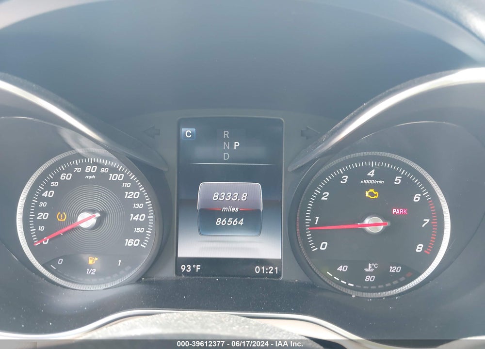 2017 MERCEDES-BENZ GLC 300 VIN: WDC0G4JB4HF143068