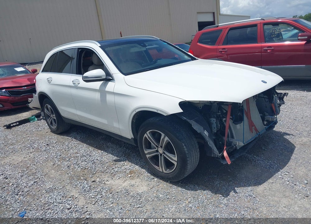 2017 MERCEDES-BENZ GLC 300 VIN: WDC0G4JB4HF143068