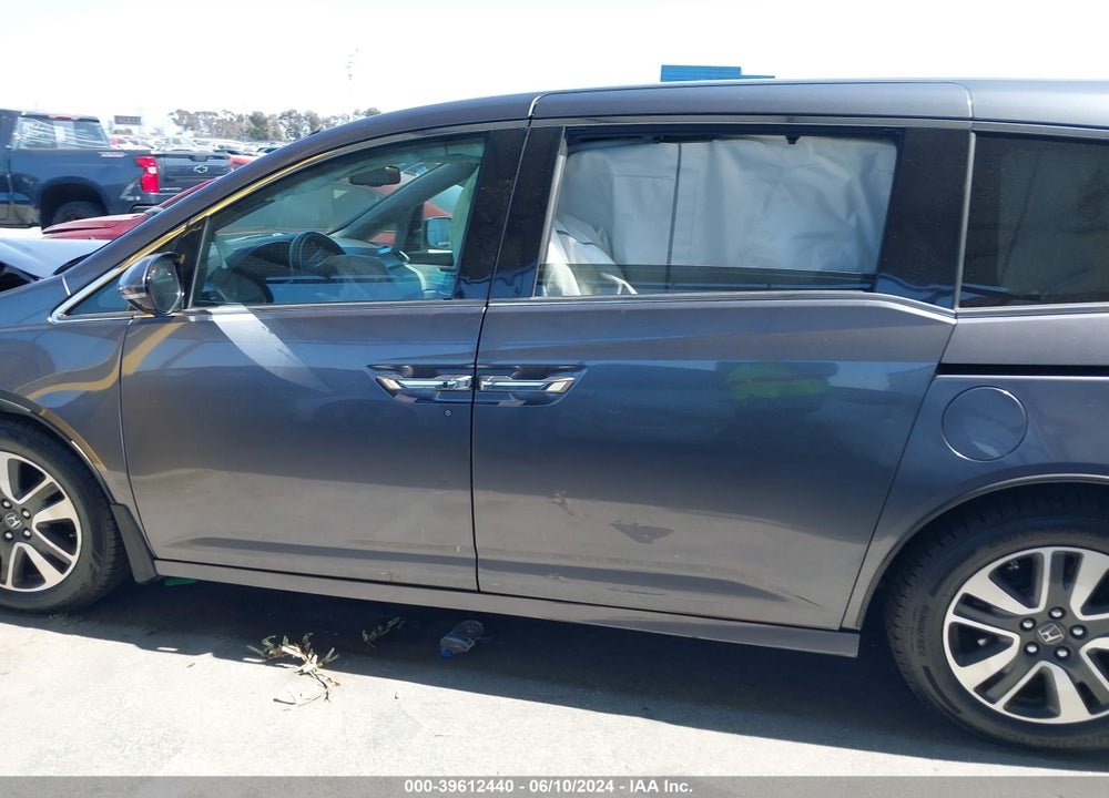 2016 HONDA ODYSSEY TOURING/TOURING ELITE VIN: 5FNRL5H90GB036040