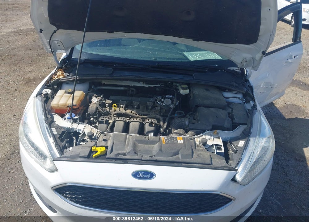 2017 FORD FOCUS SE VIN: 1FADP3K24HL212770