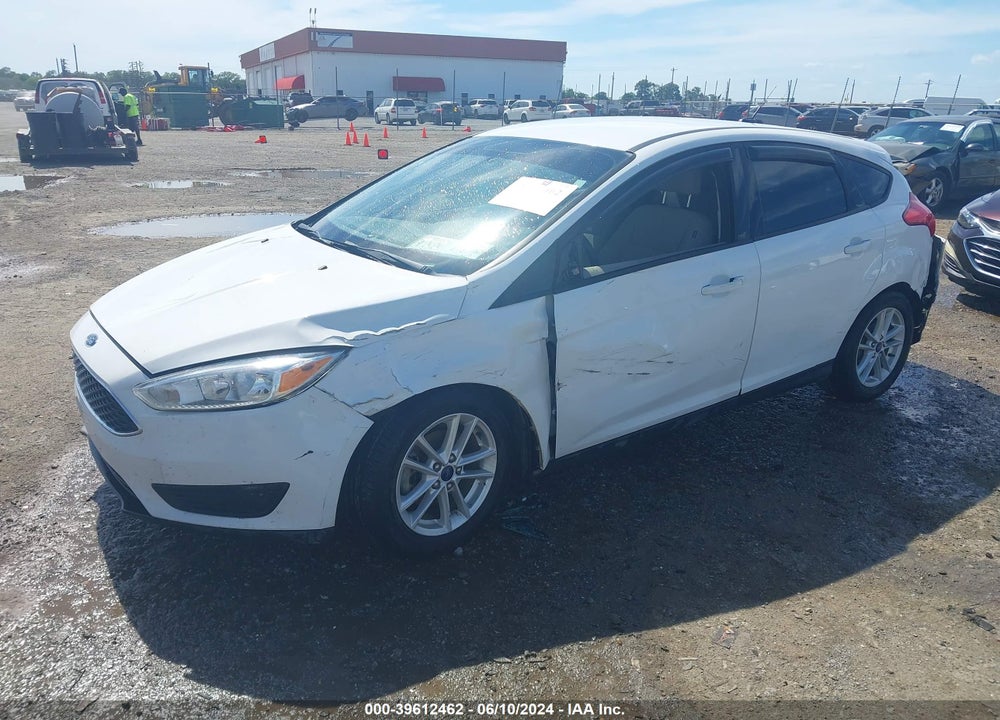 2017 FORD FOCUS SE VIN: 1FADP3K24HL212770