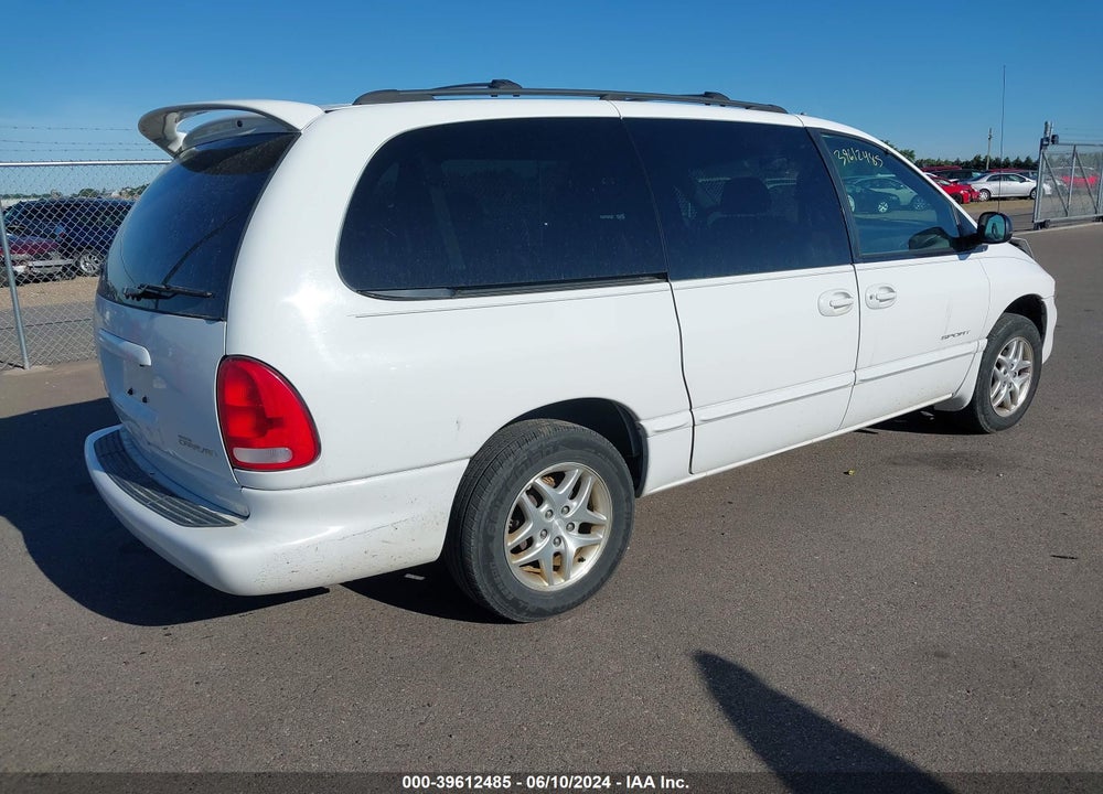 1999 DODGE GRAND CARAVAN VIN: 1B4GP44G8XB561535